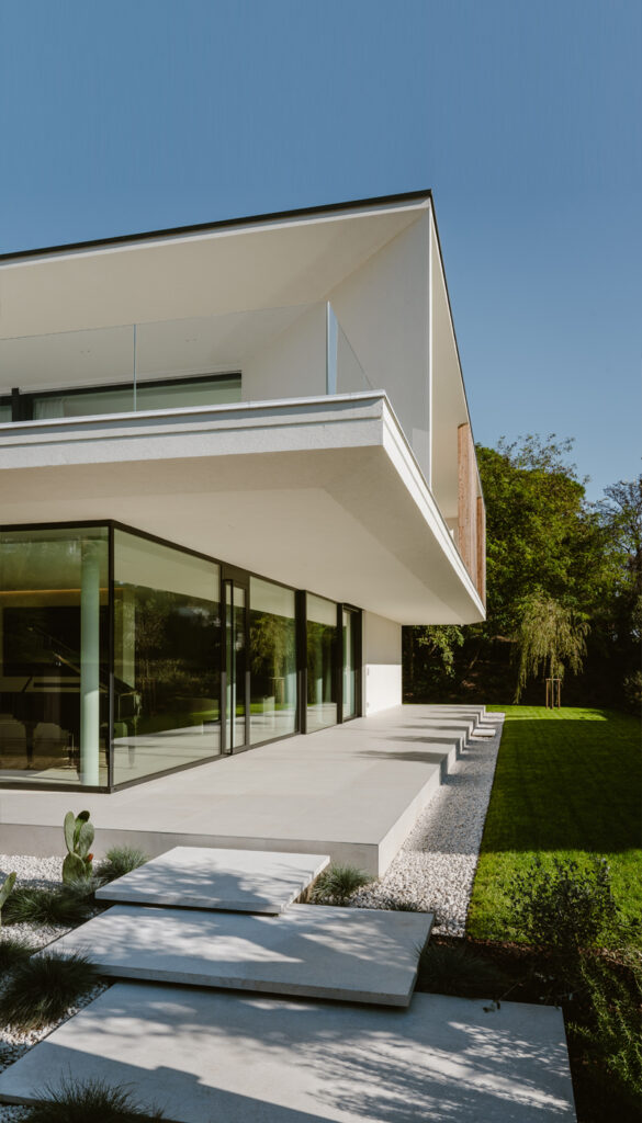 F+C House MP _b2 F+C House MP _b2
