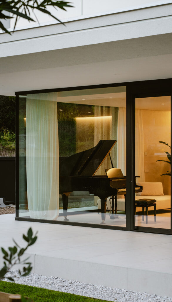 F+C House MP _f6 F+C House MP _f6